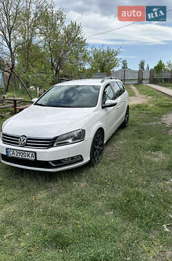 Універсал Volkswagen Passat 2013 в Умані