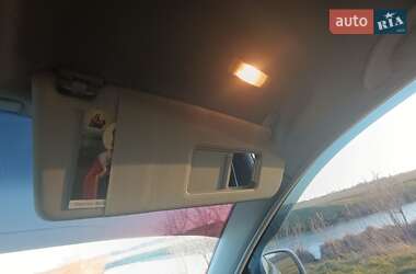 Седан Volkswagen Passat 2004 в 