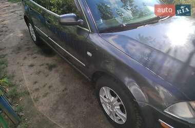 Универсал Volkswagen Passat 2004 в Полтаве