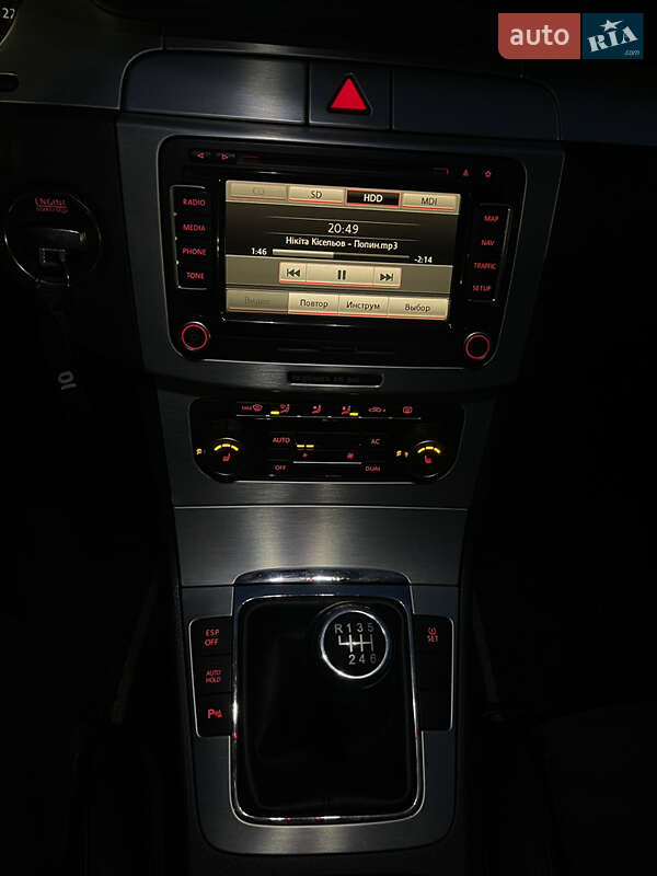 Универсал Volkswagen Passat 2010 в Кременчуге