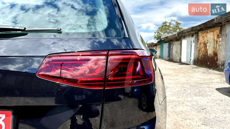Універсал Volkswagen Passat 2021 в Дніпрі