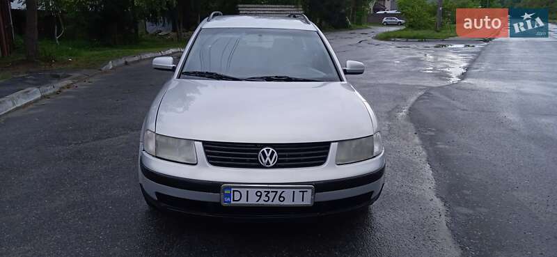 Универсал Volkswagen Passat 2000 в Славуте
