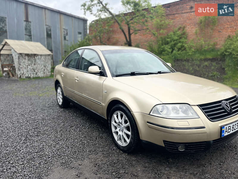 Седан Volkswagen Passat 2001 в Літині