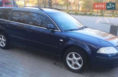 Универсал Volkswagen Passat 2002 в Киеве