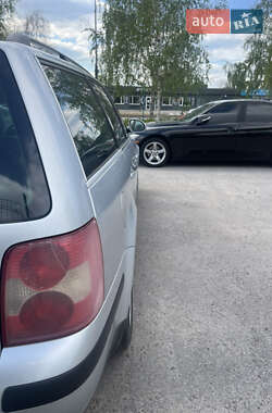 Универсал Volkswagen Passat 2004 в 