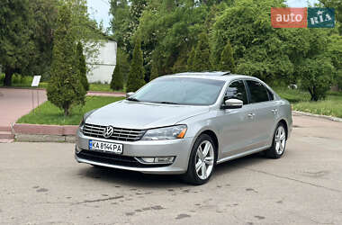 Седан Volkswagen Passat 2014 в 