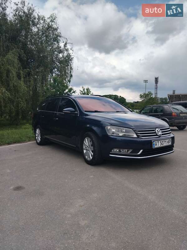 Универсал Volkswagen Passat 2013 в Ивано-Франковске