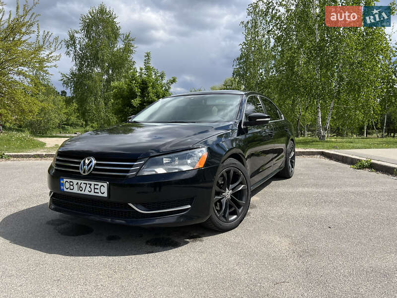 Седан Volkswagen Passat 2013 в Чернигове