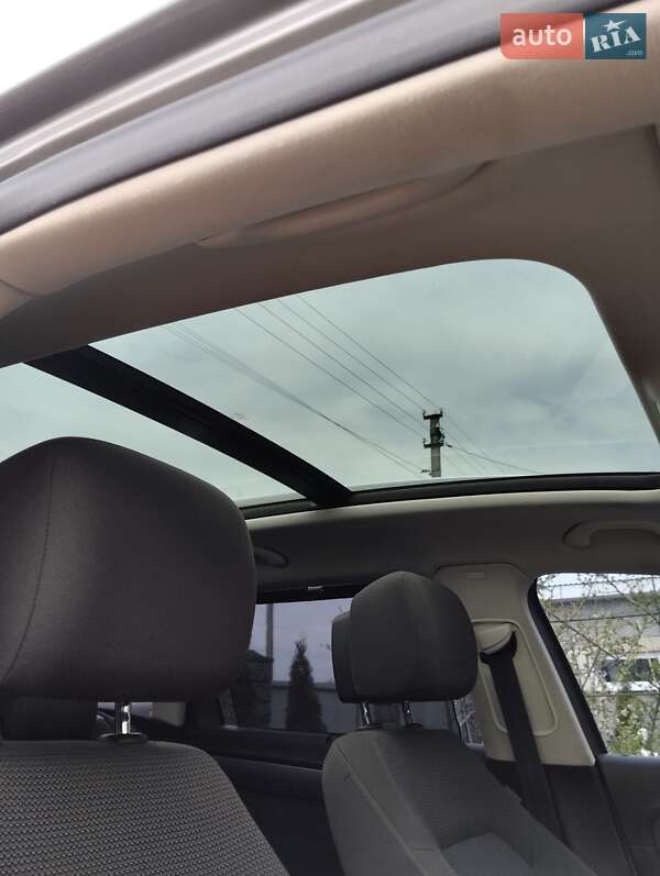 Универсал Volkswagen Passat 2011 в Сарнах