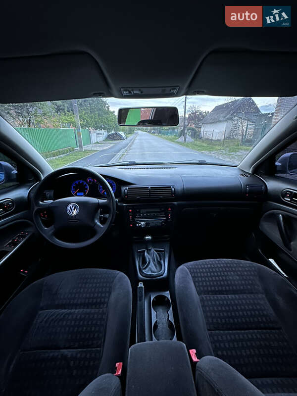Універсал Volkswagen Passat 2001 в Калинівці