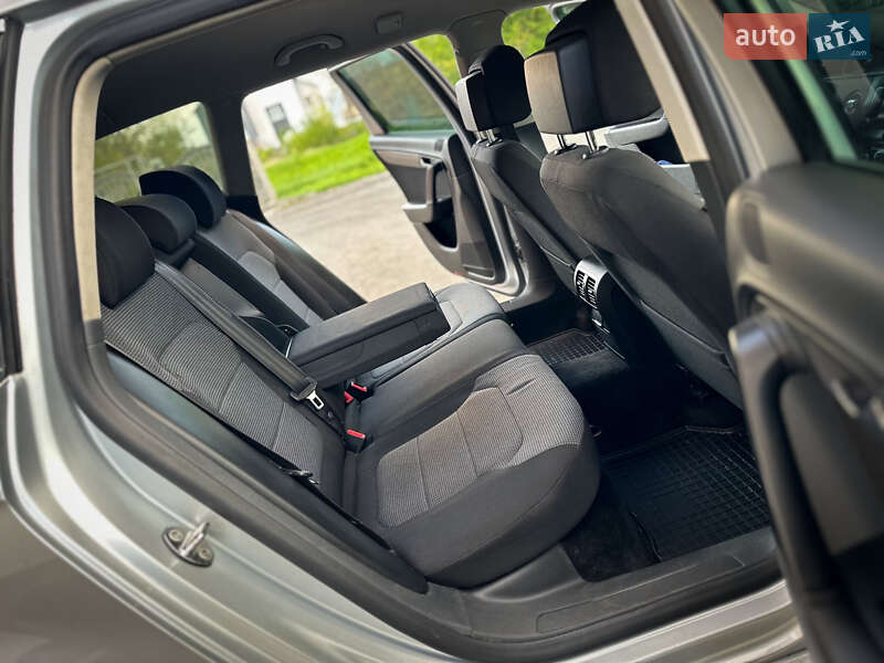 Універсал Volkswagen Passat 2010 в Хмельницькому