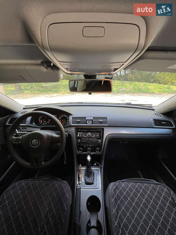 Седан Volkswagen Passat 2015 в Ходореві фото 39 Седан Volkswagen Passat 2015 в Ходореві