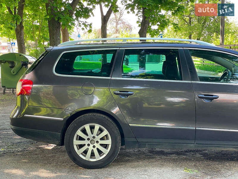Универсал Volkswagen Passat 2007 в Киеве
