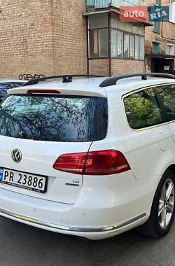 Універсал Volkswagen Passat 2014 в Кропивницькому