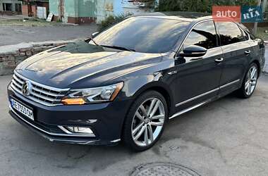 Седан Volkswagen Passat 2017 в Львові