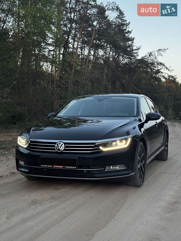 Седан Volkswagen Passat 2018 в 