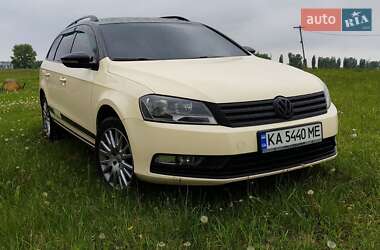 Универсал Volkswagen Passat 2013 в Киеве