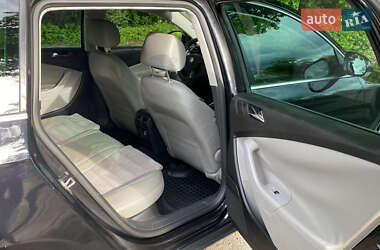 Универсал Volkswagen Passat 2005 в 