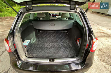 Универсал Volkswagen Passat 2005 в 