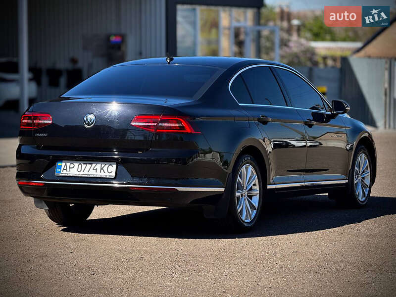 Седан Volkswagen Passat 2018 в Запоріжжі