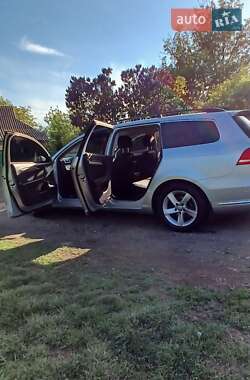 Универсал Volkswagen Passat 2013 в 