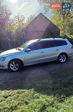 Универсал Volkswagen Passat 2013 в 