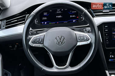 Універсал Volkswagen Passat 2022 в 