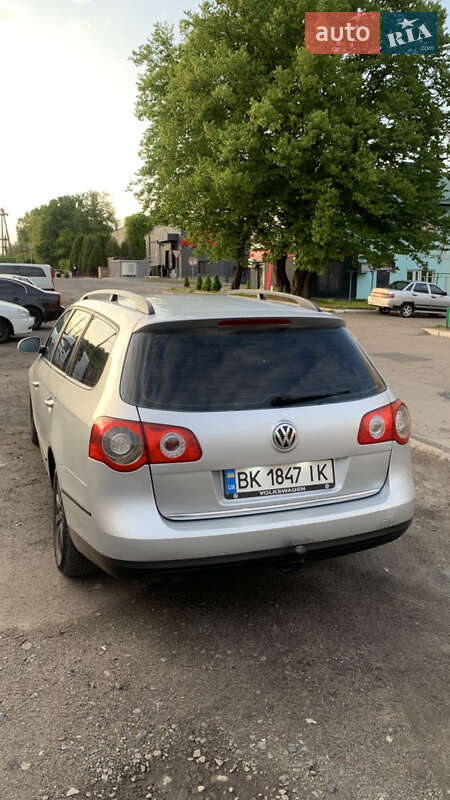 Універсал Volkswagen Passat 2005 в Рівному