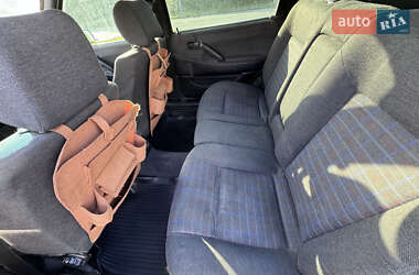 Универсал Volkswagen Passat 1989 в 