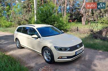 Универсал Volkswagen Passat 2016 в 