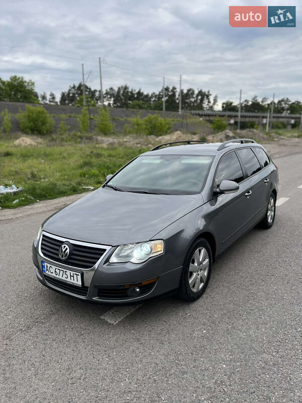 Универсал Volkswagen Passat 2008 в Луцке