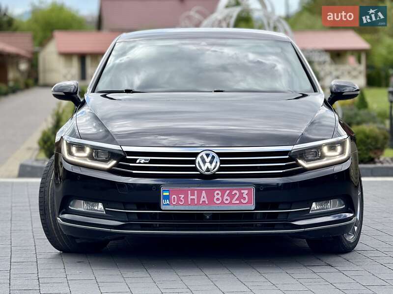 Седан Volkswagen Passat 2015 в 