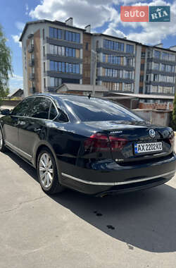 Седан Volkswagen Passat 2012 в 