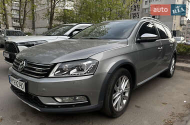 Универсал Volkswagen Passat 2014 в Житомире