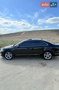 Седан Volkswagen Passat 2014 в 