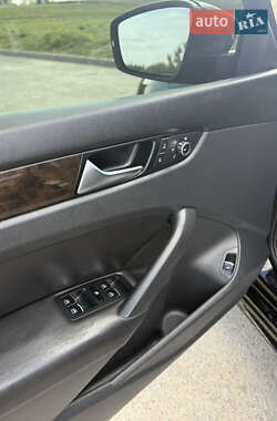 Седан Volkswagen Passat 2014 в 