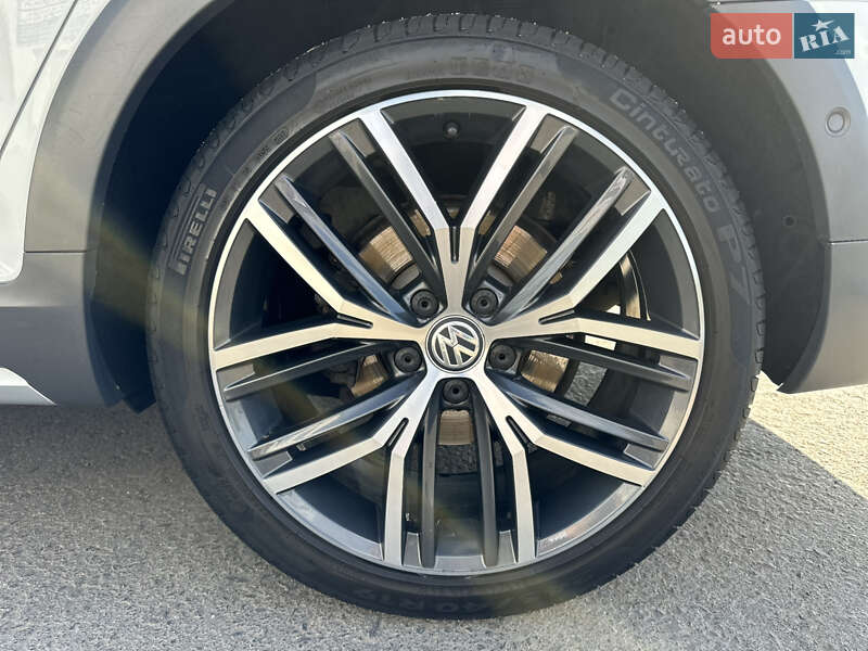 Универсал Volkswagen Passat 2016 в Беляевке
