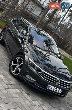 Універсал Volkswagen Passat 2019 в 