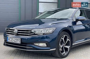 Універсал Volkswagen Passat 2021 в 