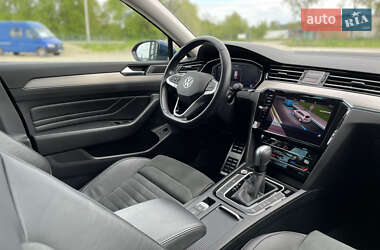 Універсал Volkswagen Passat 2021 в 