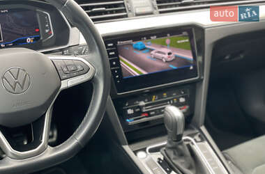 Універсал Volkswagen Passat 2021 в 