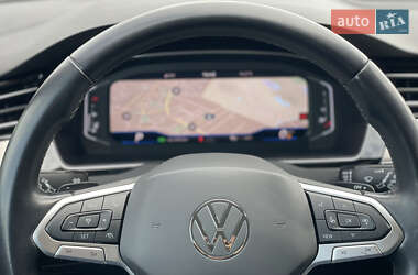 Універсал Volkswagen Passat 2021 в 