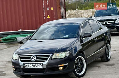 Седан Volkswagen Passat 2007 в Ровно
