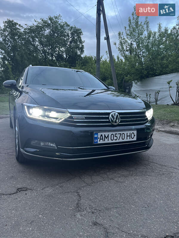 Универсал Volkswagen Passat 2018 в Бердичеве