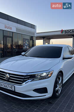 Седан Volkswagen Passat 2020 в 