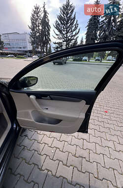 Универсал Volkswagen Passat 2012 в 