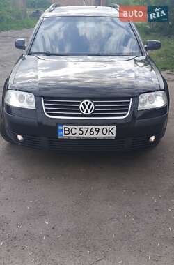 Універсал Volkswagen Passat 2003 в Шептицькому