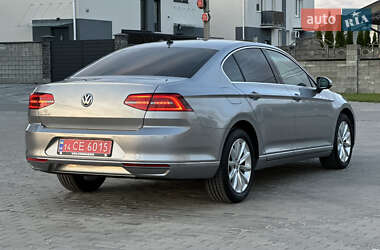 Седан Volkswagen Passat 2018 в 
