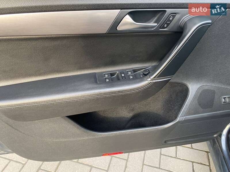 Универсал Volkswagen Passat 2011 в Луцке