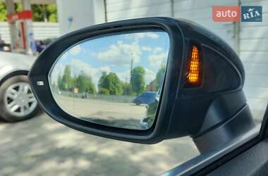 Універсал Volkswagen Passat 2015 в 